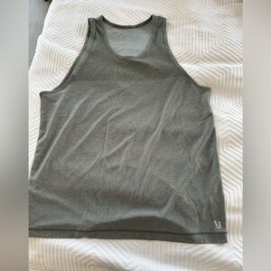 vuori men tank top